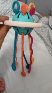 Ollie™ UFO Silicone Pulling Toy photo review